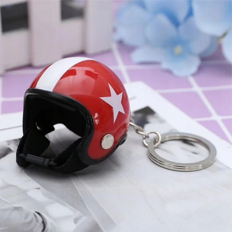 czerwony-kask-vespa-brelok-vespa-breloczek-do-kluczykow-klasyczny-skuter